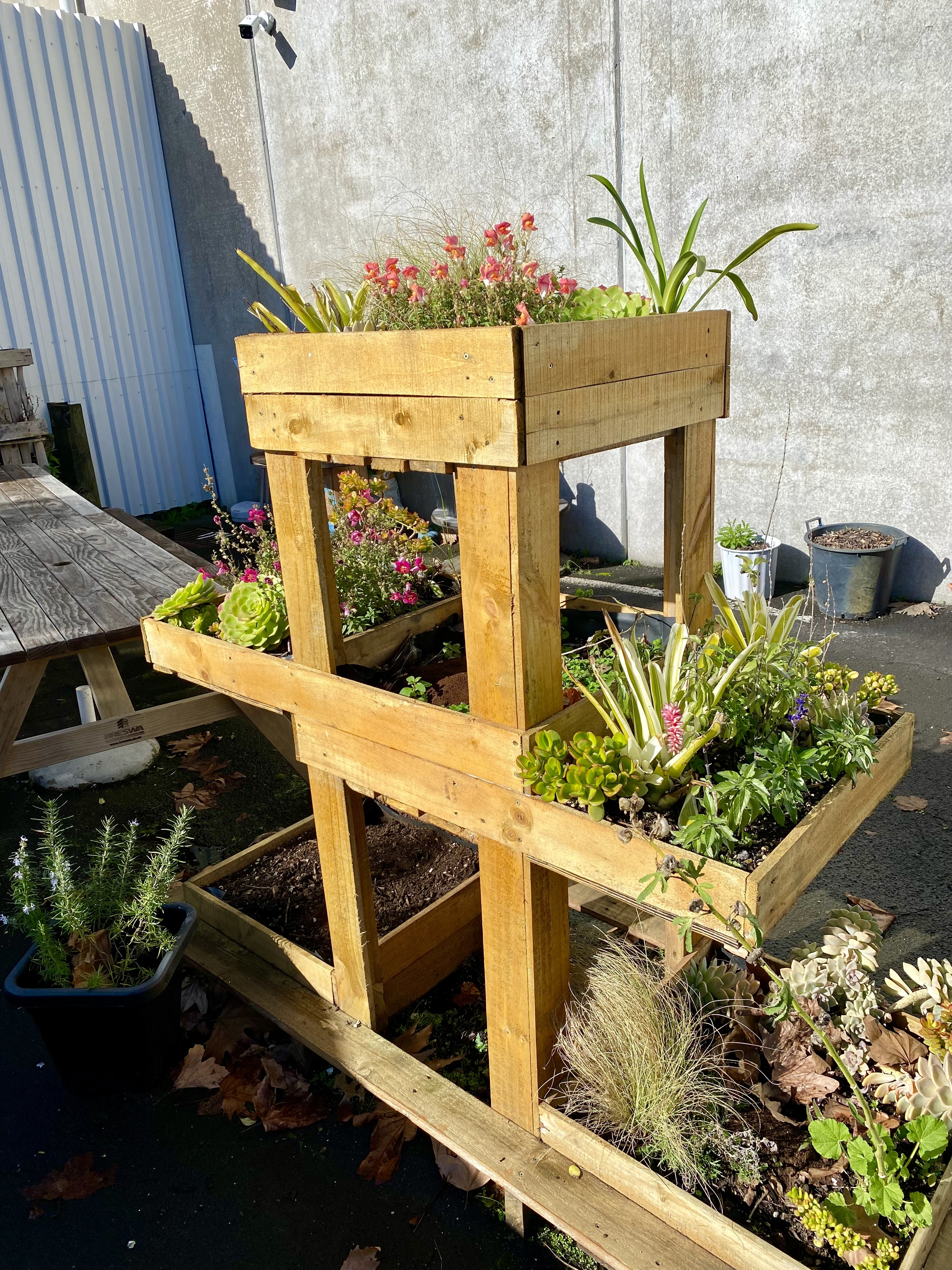 Planter box